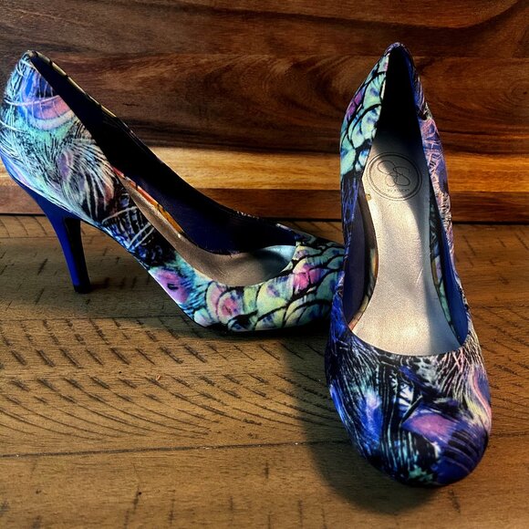 Jessica Simpson Heels - Picture 1 of 2